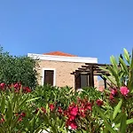 Miranda Villa
