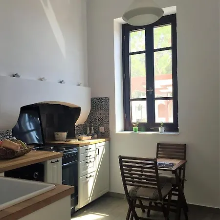 Miranda Villa